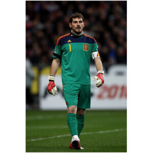 Mens Spain Retro Goalkeeper Green Jersey 2010